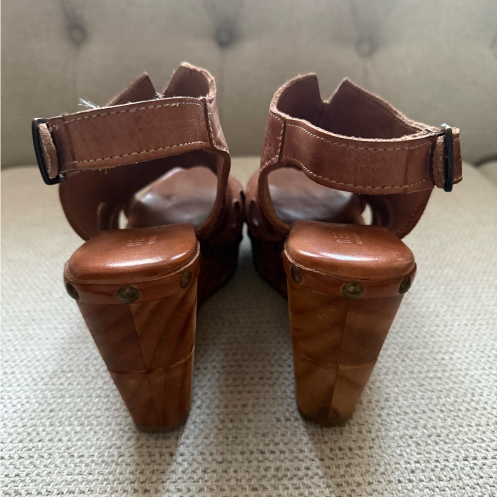 BED|STU Women's Brown Leather Peep-Toe Clog Sandals - Picture 3 of 7